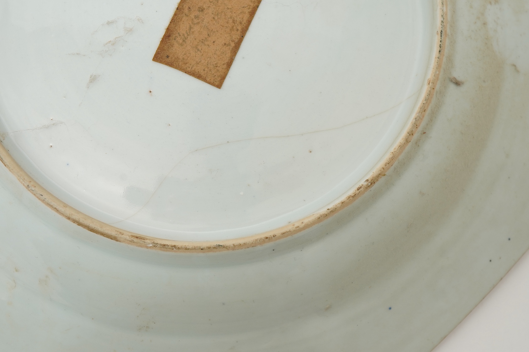 Two graduated Chinese famille rose octagonal dishes, Qianlong period